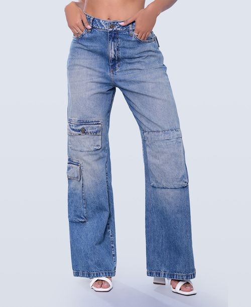 jeans straight azul cargo tiro alto