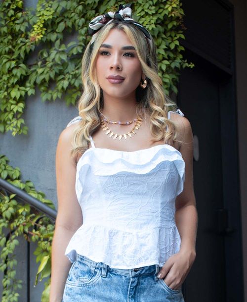 Blusa blanca peplum
