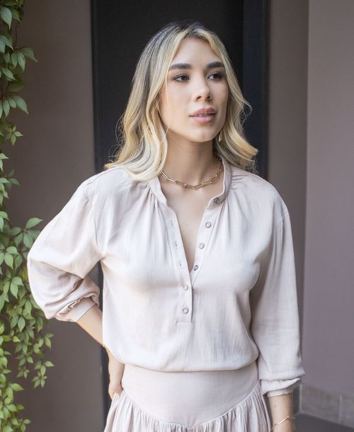 Blusa camel manga larga